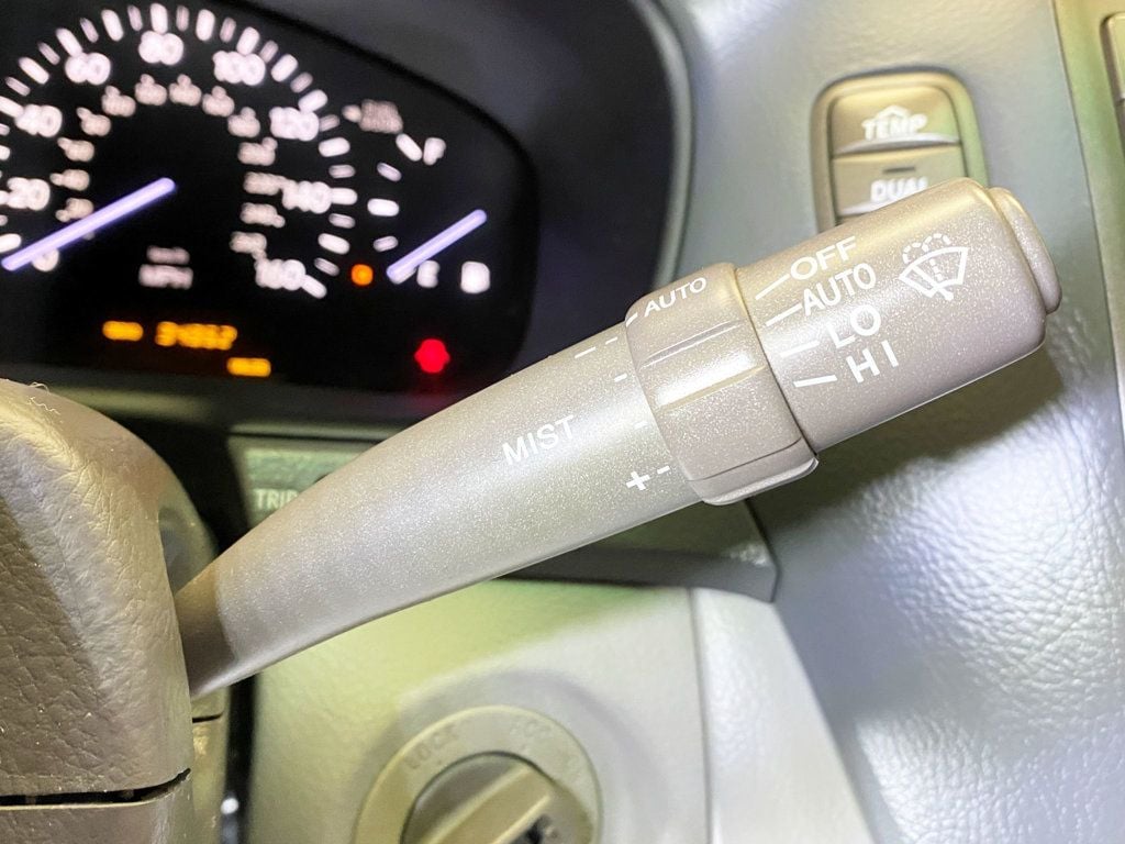 2005 Lexus LS 430 4dr Sedan - 22932278 - 26