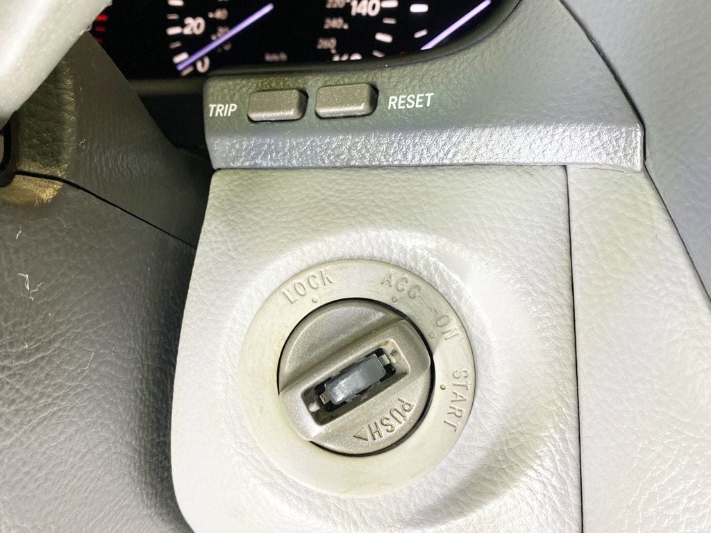 2005 Lexus LS 430 4dr Sedan - 22932278 - 28