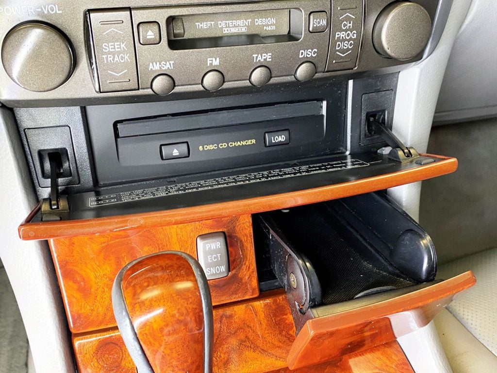 2005 Lexus LS 430 4dr Sedan - 22932278 - 33