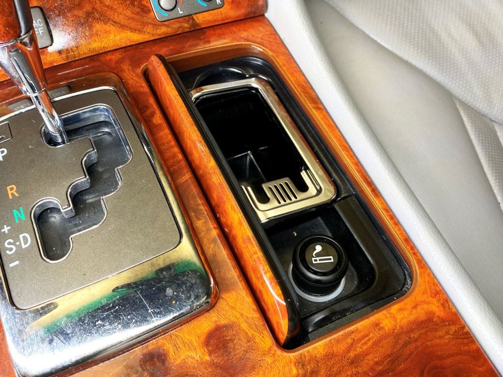 2005 Lexus LS 430 4dr Sedan - 22932278 - 36