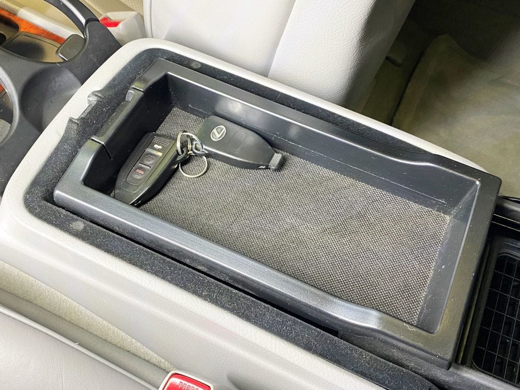 2005 Lexus LS 430 4dr Sedan - 22932278 - 38