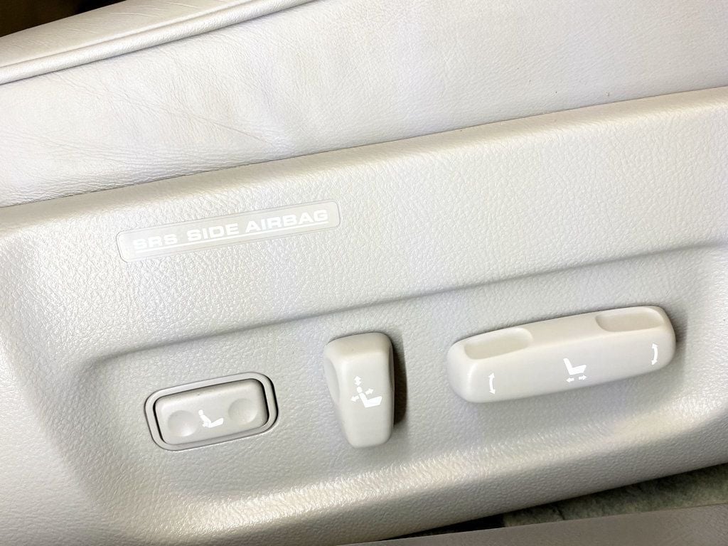 2005 Lexus LS 430 4dr Sedan - 22932278 - 46