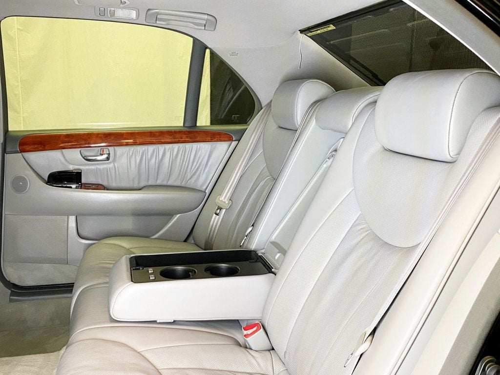 2005 Lexus LS 430 4dr Sedan - 22932278 - 56