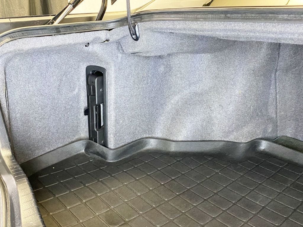 2005 Lexus LS 430 4dr Sedan - 22932278 - 60