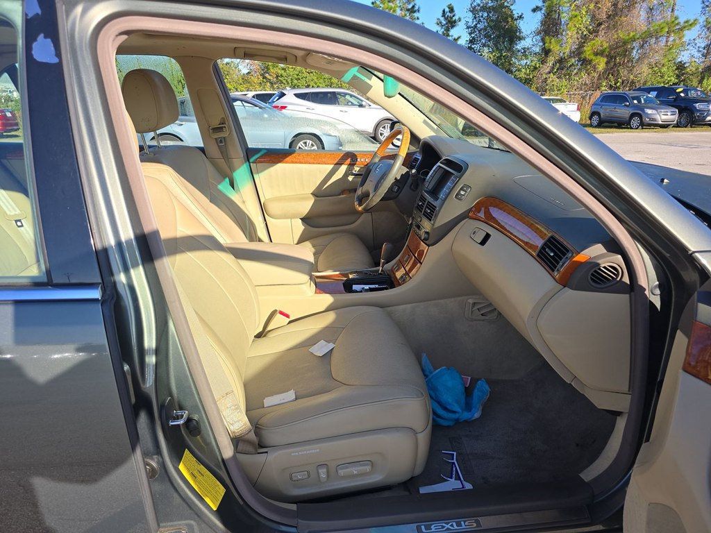 2005 Lexus LS 430 4dr Sedan - 22963840 - 5