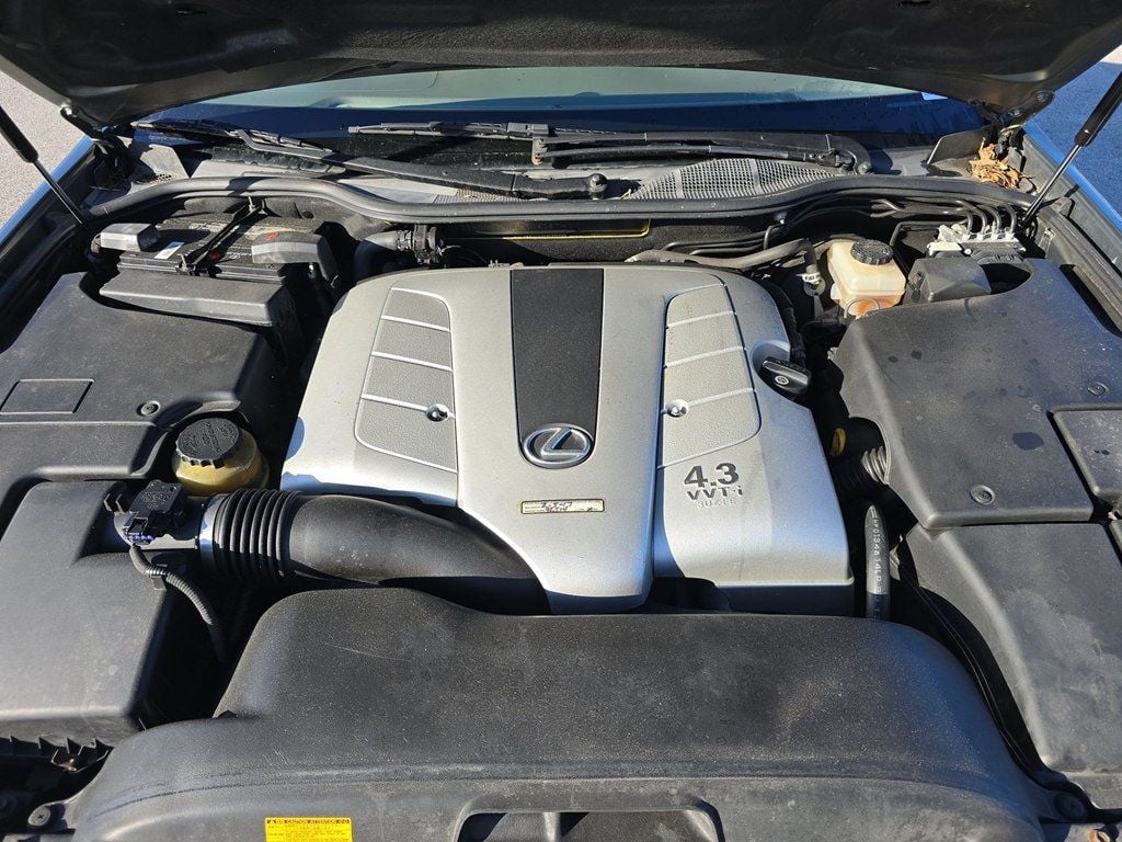 2005 Lexus LS 430 4dr Sedan - 22963840 - 8