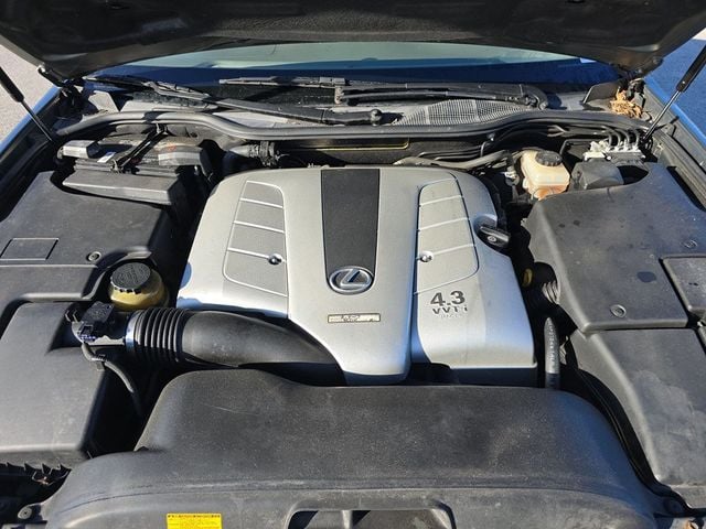 2005 Lexus LS 430 4dr Sedan - 22963840 - 8