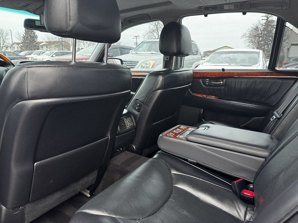 2005 Lexus LS 430 4dr Sedan - 22979946 - 12