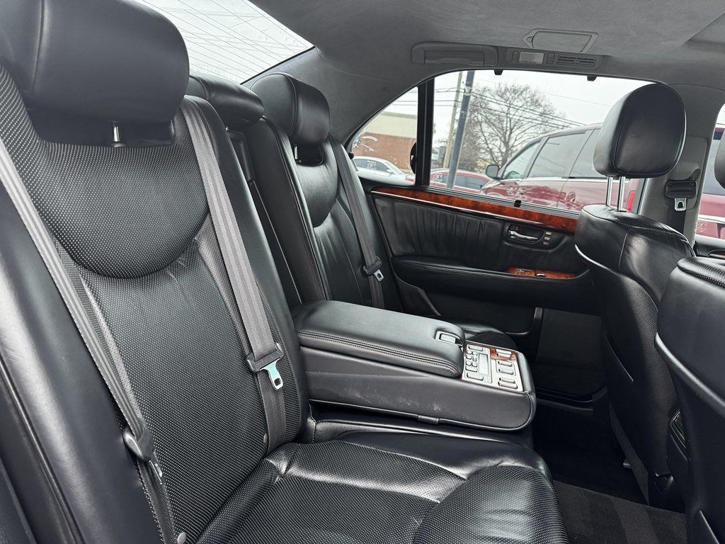 2005 Lexus LS 430 4dr Sedan - 22979946 - 17