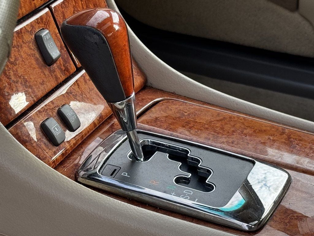 2005 Lexus LS 430 4dr Sedan - 22982550 - 12