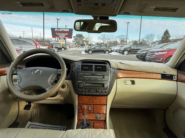 2005 Lexus LS 430 4dr Sedan - 22982550 - 19