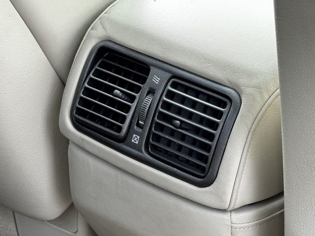 2005 Lexus LS 430 4dr Sedan - 23004320 - 18