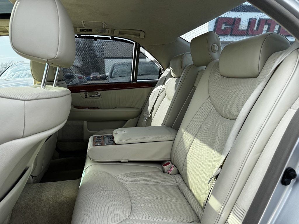 2005 Lexus LS 430 4dr Sedan - 23008969 - 15