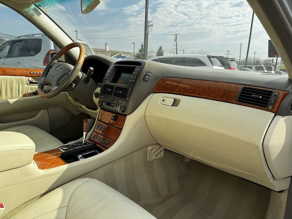 2005 Lexus LS 430 4dr Sedan - 23008969 - 20