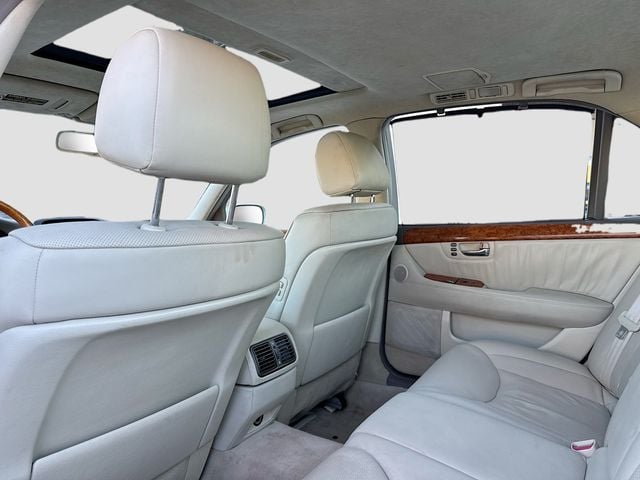 2005 Lexus LS 430 4dr Sedan - 22978649 - 12