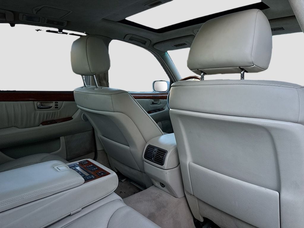 2005 Lexus LS 430 4dr Sedan - 22978649 - 14