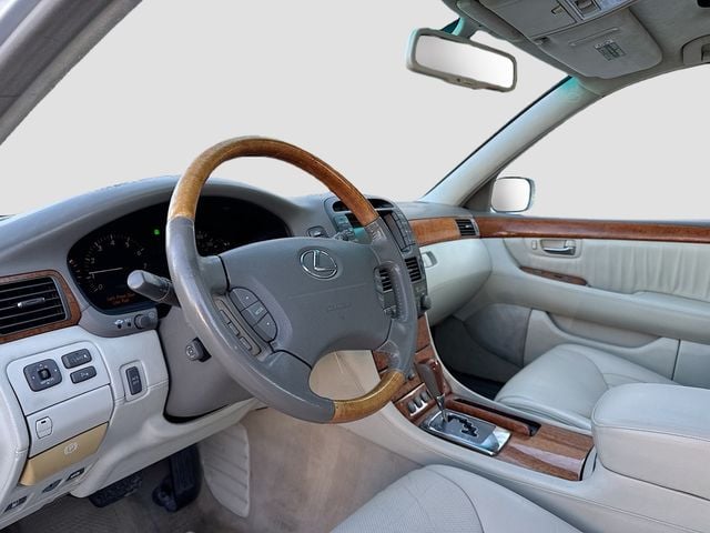 2005 Lexus LS 430 4dr Sedan - 22978649 - 8