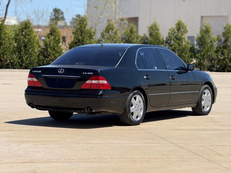 2005 Lexus LS 430 Base 4dr Sedan - 22847653 - 3