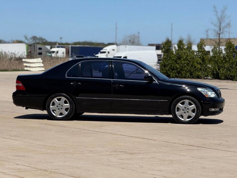2005 Lexus LS 430 Base 4dr Sedan - 22847653 - 4
