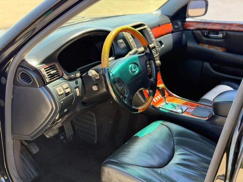 2005 Lexus LS 430 Base 4dr Sedan - 22847653 - 8
