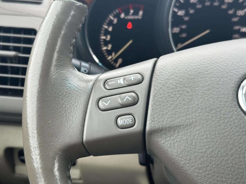 2005 Lexus RX 330 4dr SUV AWD - 23026740 - 25