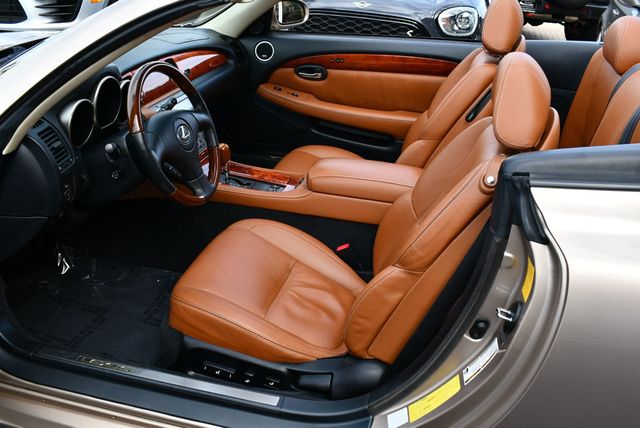 2005 Lexus SC 430 2 Door Convertible W/Navigation - 22951886 - 13