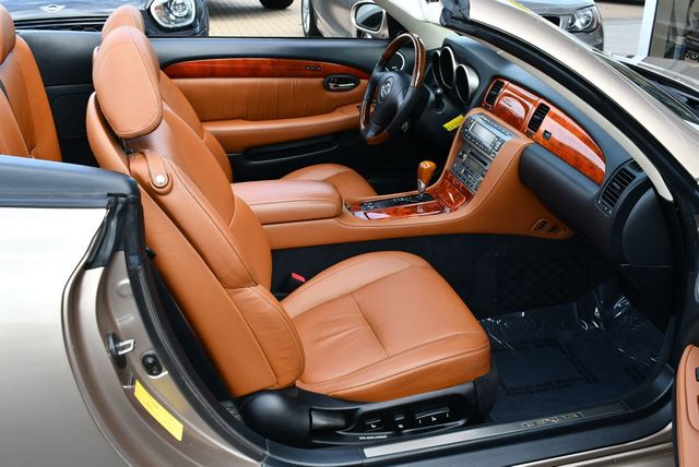 2005 Lexus SC 430 2 Door Convertible W/Navigation - 22951886 - 55