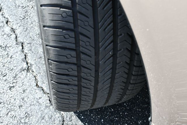 2005 Lexus SC 430 2 Door Convertible W/Navigation - 22951886 - 62