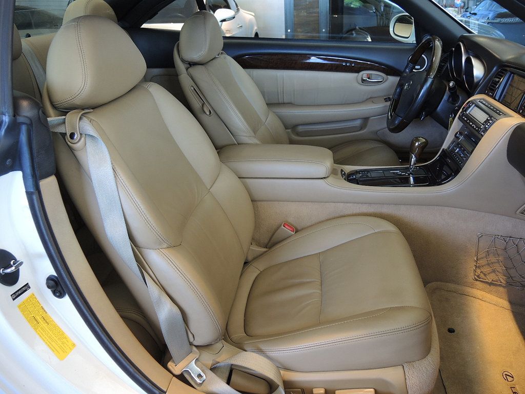 2005 Lexus SC 430 2dr Convertible - 23090697 - 16