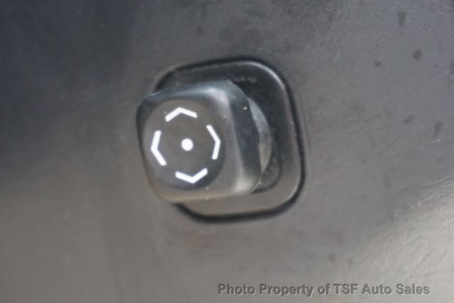 2005 Lexus SC 430 2dr Convertible - 23007513 - 28