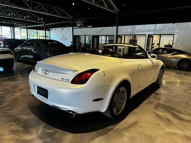 2005 Lexus SC 430