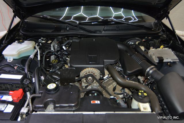 2005 Lincoln Town Car 4dr Sedan Signature Limited - 22954480 - 32