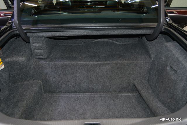 2005 Lincoln Town Car 4dr Sedan Signature Limited - 22954480 - 33