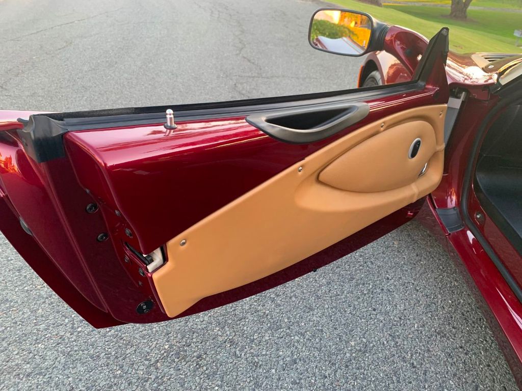 2005 Lotus Elise 2dr Convertible - 19767821 - 13