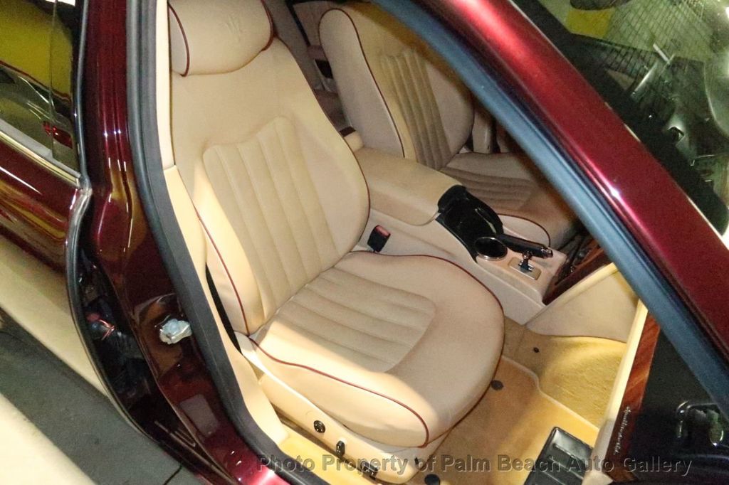 2005 Maserati Quattroporte photo 32
