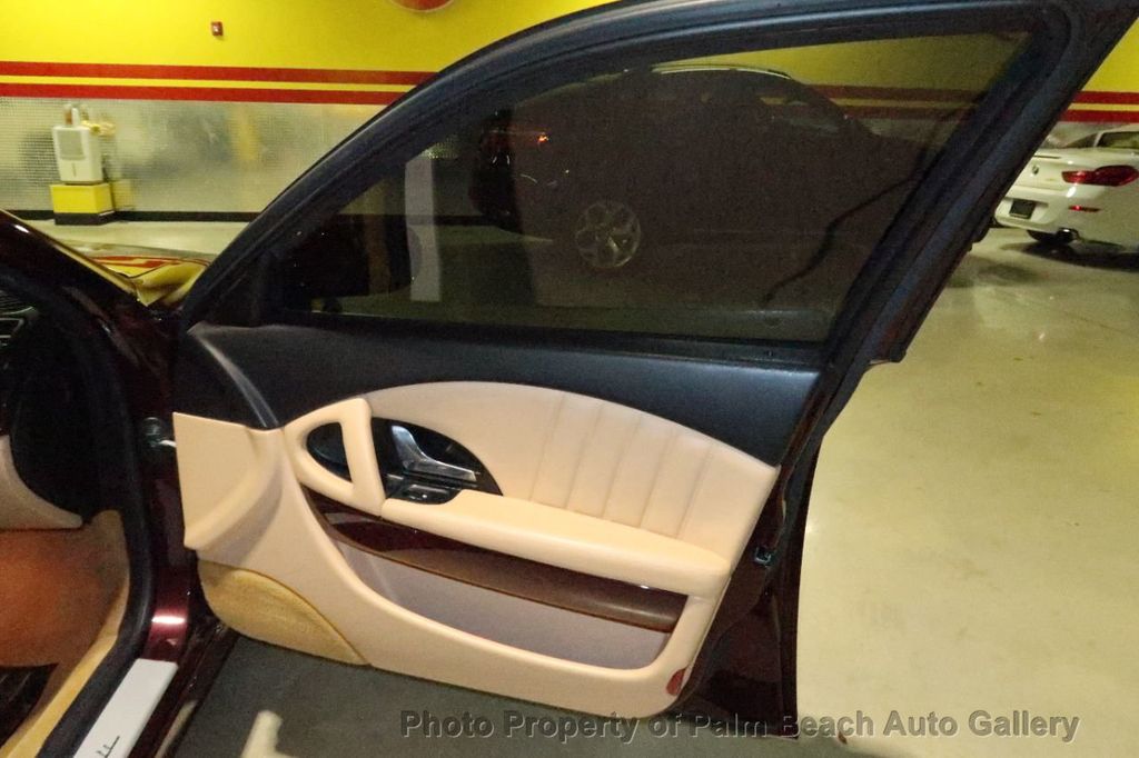 2005 Maserati Quattroporte photo 35