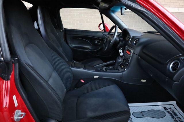 2005 Mazda MX-5 Miata 2dr Convertible Cloth Automatic - 22932745 - 12