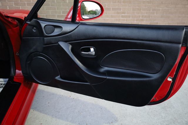 2005 Mazda MX-5 Miata 2dr Convertible Cloth Automatic - 22932745 - 17