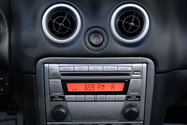 2005 Mazda MX-5 Miata 2dr Convertible Cloth Automatic - 22932745 - 20