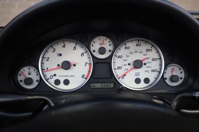 2005 Mazda MX-5 Miata 2dr Convertible Cloth Automatic - 22932745 - 28