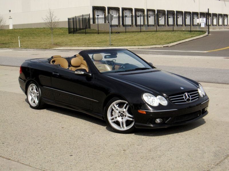 2005 Mercedes-Benz CLK 2dr Cabriolet AMG - 22361241 - 17