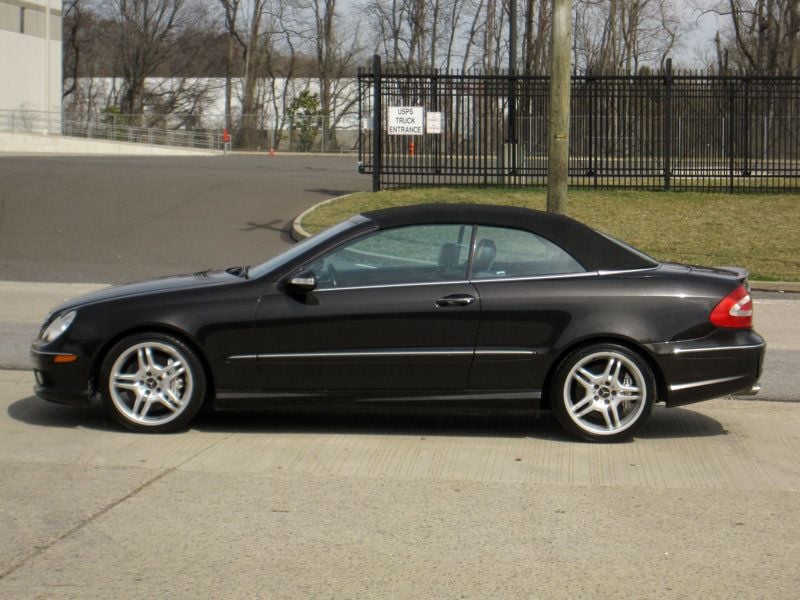 2005 Mercedes-Benz CLK 2dr Cabriolet AMG - 22361241 - 8