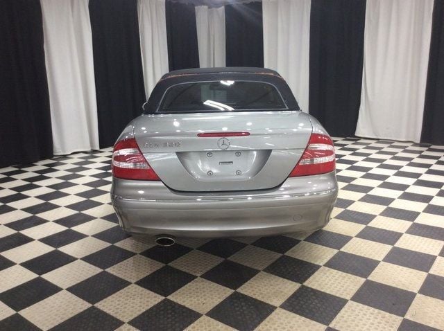 2005 Mercedes-Benz CLK CLK320 2dr Cabriolet 3.2L - 22573695 - 4