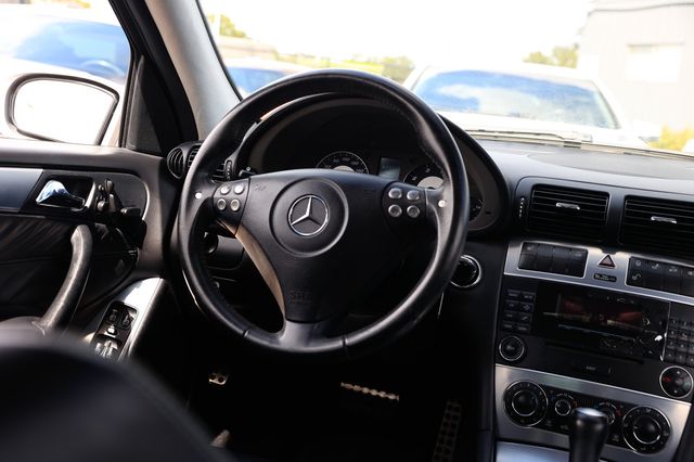 2005 Mercedes-Benz C-Class 4dr Sedan 5.5L AMG - 22919239 - 29