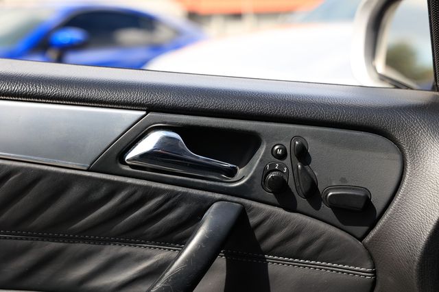 2005 Mercedes-Benz C-Class 4dr Sedan 5.5L AMG - 22919239 - 43