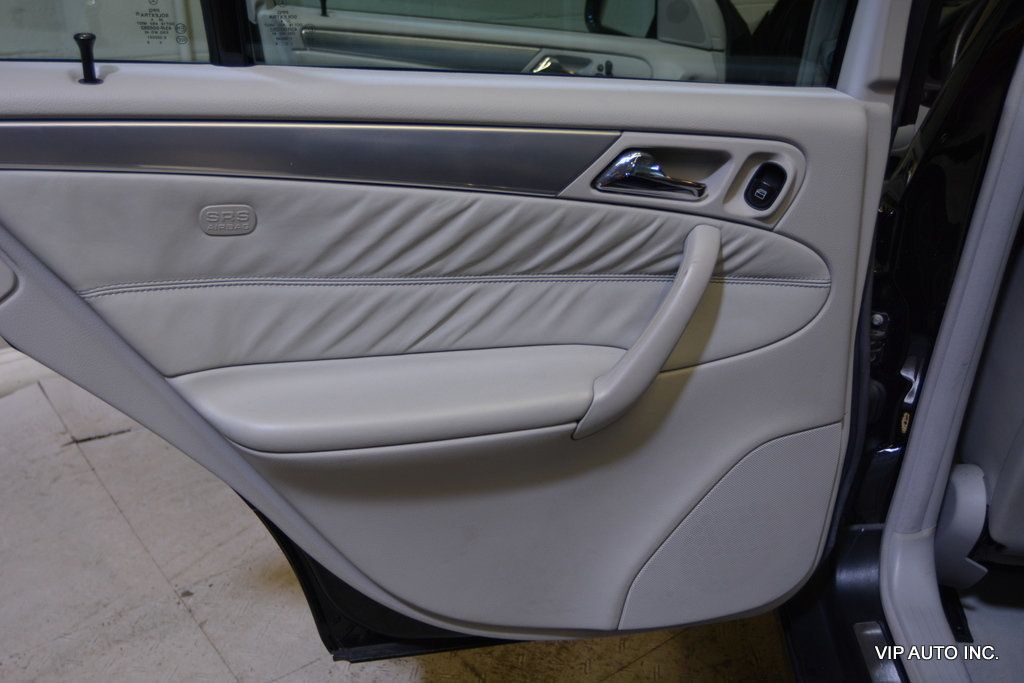 2005 Mercedes-Benz C-Class 4dr Sedan 5.5L AMG - 22925171 - 8