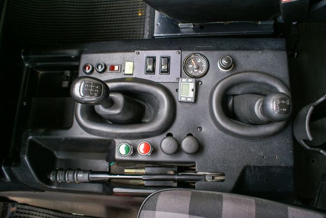 2005 Mercedes-Benz G-Class AFRICAN SPEC 290GDT "WORKER" RED CROSS SPEC - 15534950 - 15