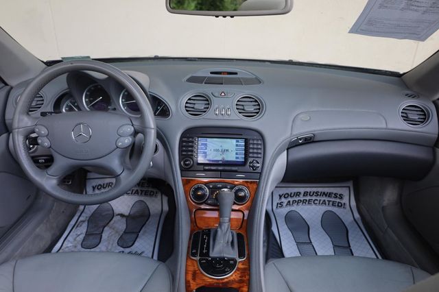 2005 Mercedes-Benz SL Class SL500 - 23039898 - 20