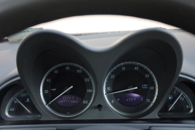 2005 Mercedes-Benz SL Class SL500 - 23039898 - 34