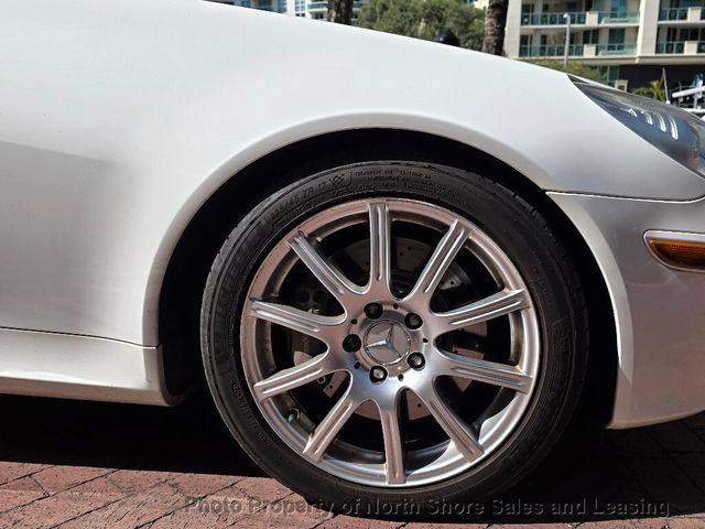 2005 Mercedes-Benz SLK Movie Star - 22977057 - 22